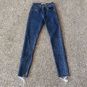 levi high rise skinny jeans